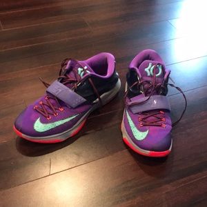 KD basketball shoes.    Size 12.  US